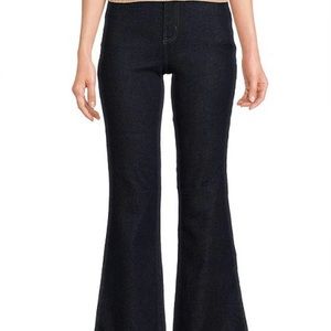 NWT Calvin Klein dark wash jeans size 31